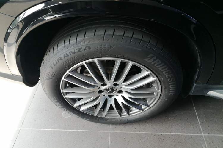 Used Mercedes-Benz GLC 2023 GLC 300 L 4MATIC Dynamic 7-Seater
