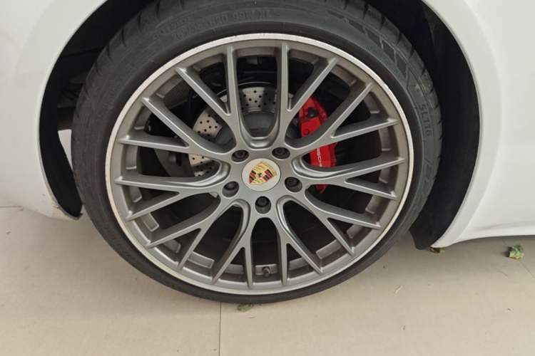 Used Porsche 718 2018 Boxster 2.0T
