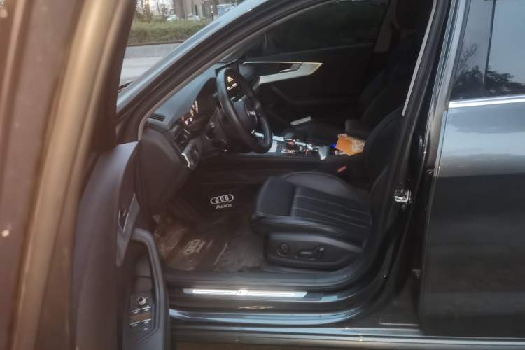 Used Audi A4L 2022 40 TFSI Fashion Dynamic Model