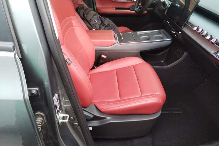 Used AION Y 2022 Plus 70 Enjoy Edition
