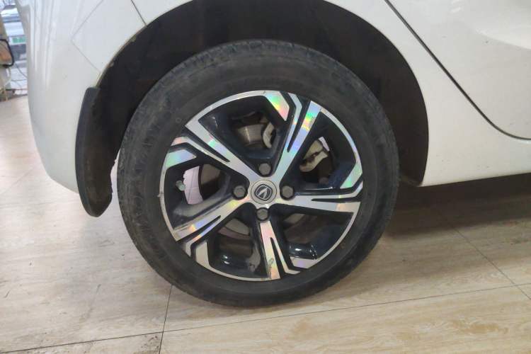 Used CHANGAN OSHAN Benni E-Star 2022 Charming Edition Colorful Model Lithium-Ion Battery
