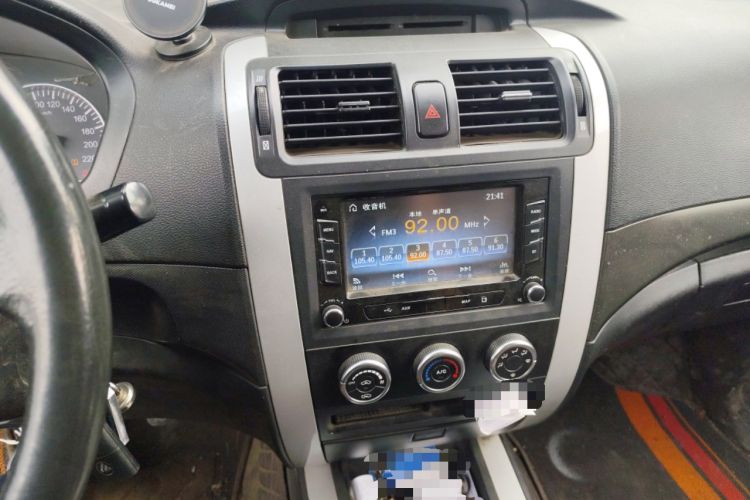 Used Foton Tunland 2018 2.8T E5 Two-Wheel-Drive Comfort Version with Long Wheelbase Equipped with 4J28TC4 Engine
