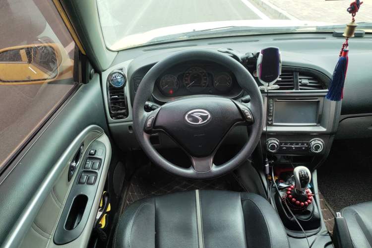 Used Soueast V3 Lingyue 2012 1.5L Manual Flagship Edition
