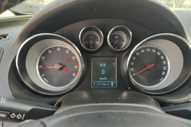 Used Buick Regal 2014 1.6T Fashionable Tech Edition
