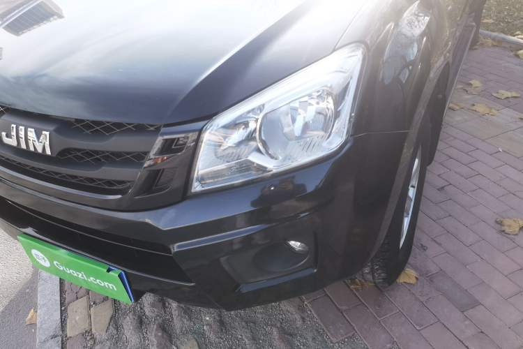 Used Isuzu JLM 2018 2.8T Classic Edition 4x4 Luxury Version JE493ZLQ5F
