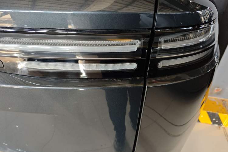 Used Leapmotor C16 2024 Range-Extended 200 Luxury Edition