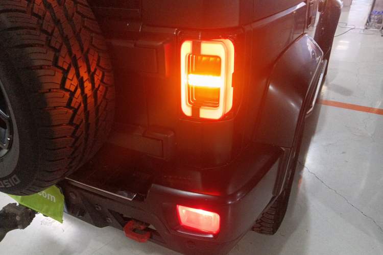 Used BAIC Off-Road BJ40 2021 2.0D Automatic Four-Wheel Drive Blade Hero Edition Adventurer Type Exterior 6