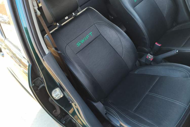 Used Suzuki Swift 2016 1.5L Automatic Fashionable Coolplay Edition
