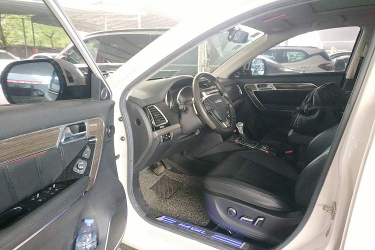 Used Haval H6 Coupe 2016 Blue Label 1.5T Automatic Two-Wheel Drive Elite Model Driver Seat