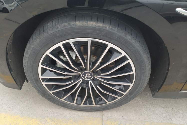 Used BYD Han 2024 EV Glory Edition 506KM Front-Wheel-Drive Premium Model Left Front Wheel Hub
