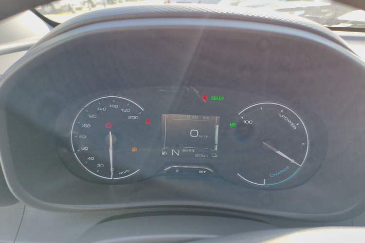 Used Wuling Hongguang New Energy 2025 Extended-Range Hybrid 50KM Comfort Version