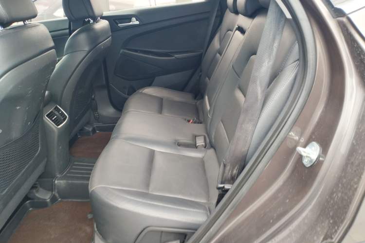 Used Hyundai Tucson 2015 1.6T Dual-Clutch Four-Wheel Drive Flagship Model