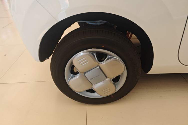 Used Geely Galaxy Panda 2024 Panda Mini 200km Endurance Bear