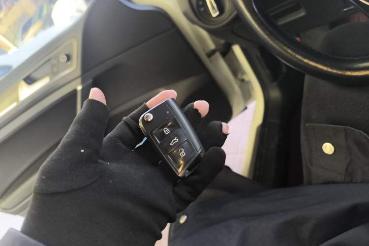 Used Volkswagen Golf 2015 1.4TSI Automatic Luxury Model
