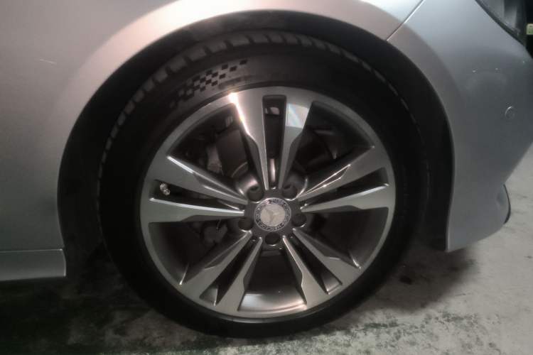 Used Mercedes-Benz E-Class 2015 E 260 L Sport Edition
