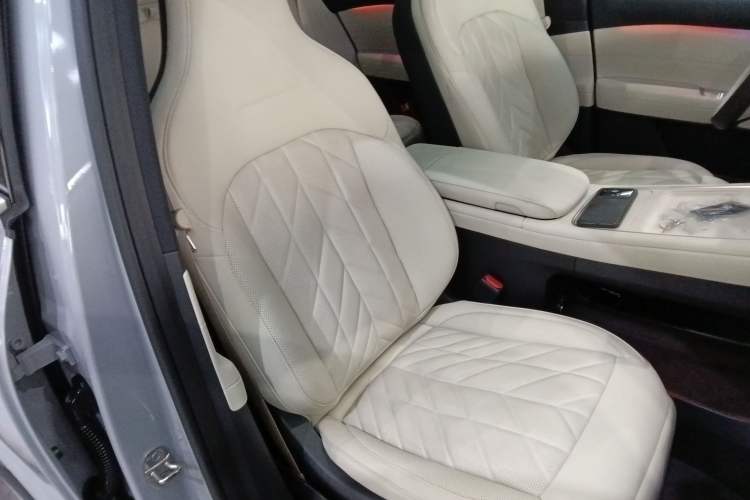 Used Nio EC6 2025 75 kWh