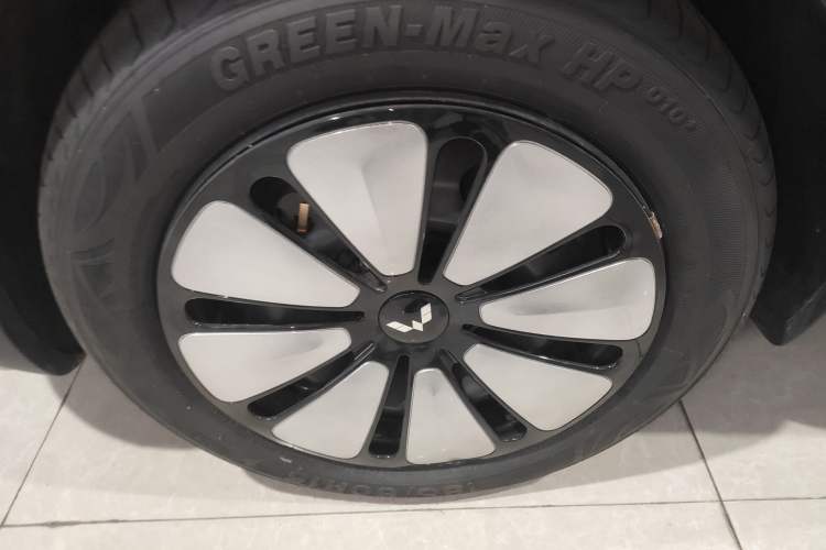 Used Wuling Bingo 2023 333 km Lingxi Connected Version