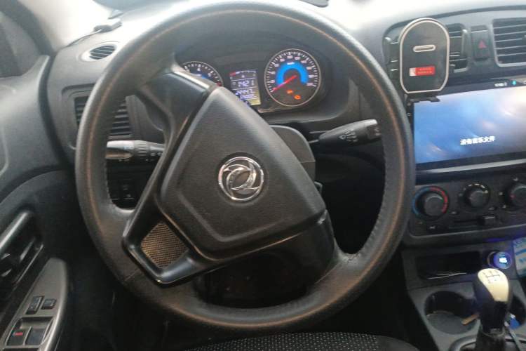 Used Dongfeng Fengon 330 2018 1.5L Manual Practical II DK15 Steering Wheel