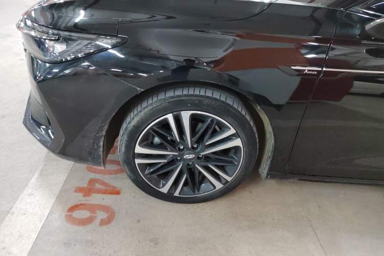 Used Chery Arrizo 8 2023 High-Performance Edition 2.0T DCT Powerfully Equipped
