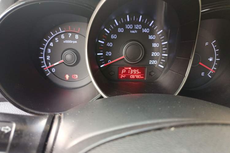 Used Kia K2 2015 Sedan 1.4L Automatic GLS
