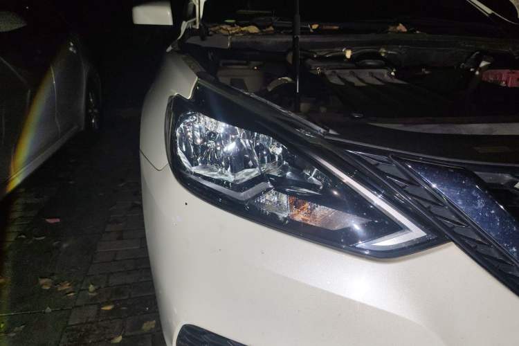 Used Nissan Sylphy 2021 Classic 1.6XE CVT Comfort Edition Right Front Headlight