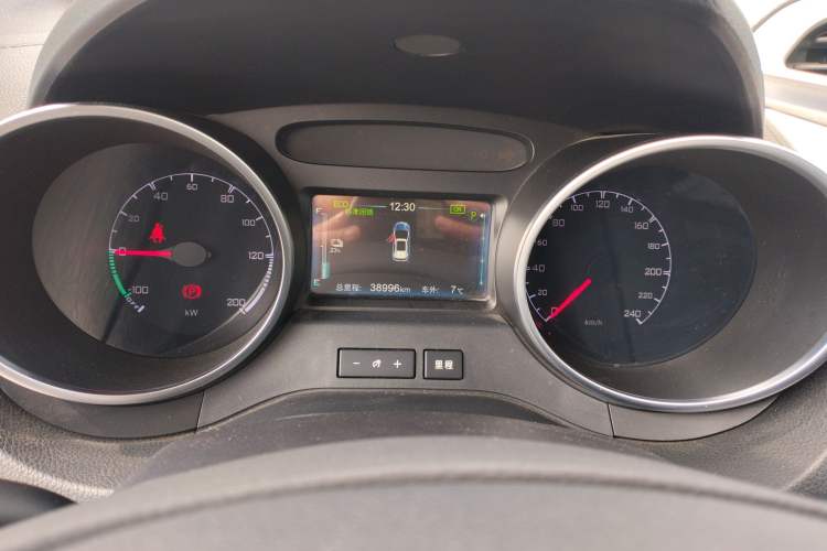 Used BYD Yuan New Energy 2018 EV360 Smart Connect Cool Edition