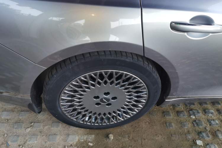 Used Genesis G80 2023 2.5T Four-Wheel-Drive Flagship Edition
