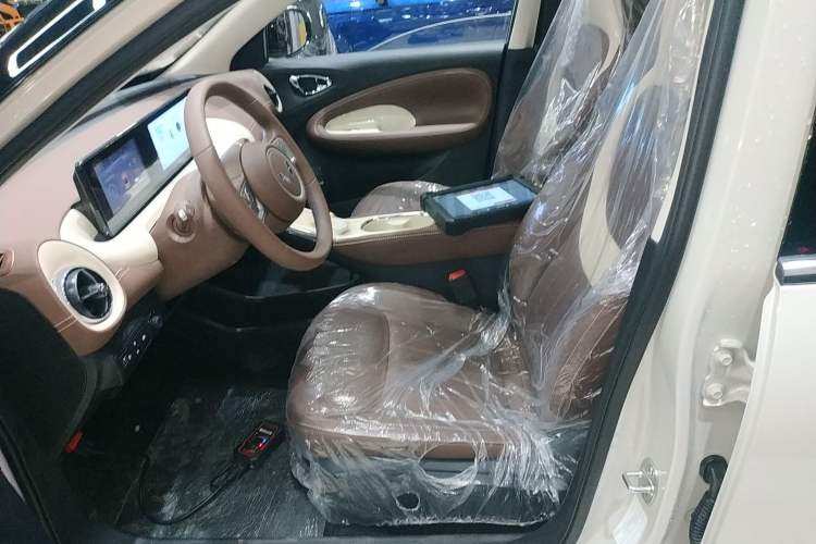 Used Wuling Bingo 2025 333 km Enjoyment Version Left Front Seat
