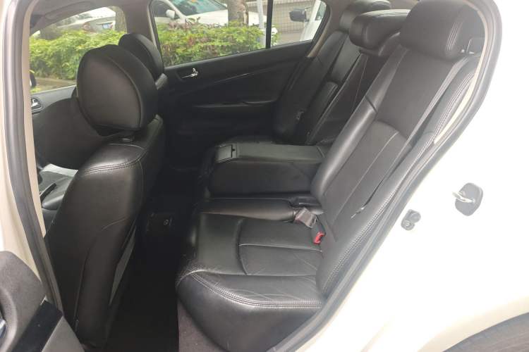 Used Infiniti G Series 2010 G25 Sedan Sport Edition Left Rear Seat