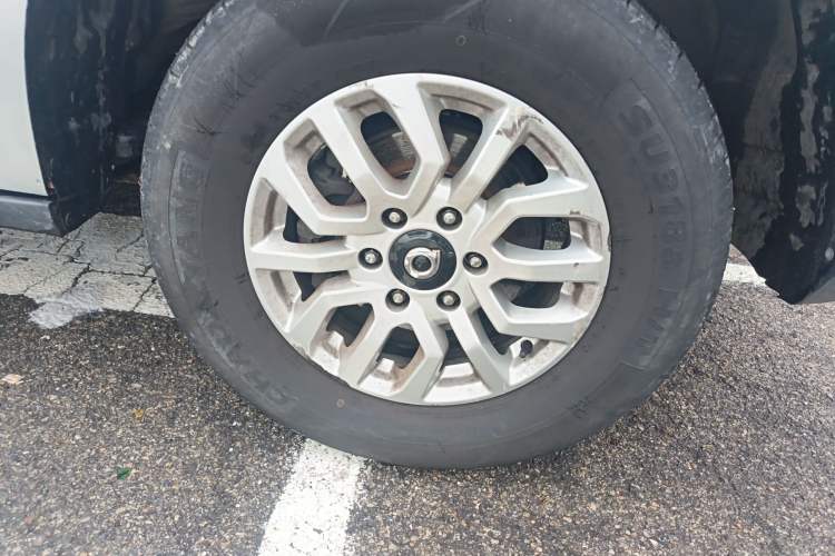 Used Great Wall Poer 2019 2.0T Commercial Version Manual Diesel Two-Wheel Drive Elite Long-Box GW4D20M Right Front Wheel Hub