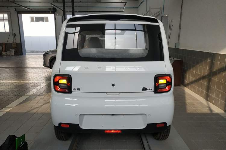 Used Geely Galaxy Panda 2025 210 km – Yuanqi Bear