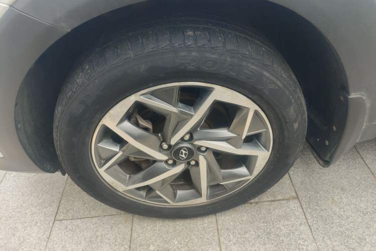 Used Hyundai Tucson 2019 280TGDi Dual-Clutch Two-Wheel Drive Fashion Edition China V Standard
