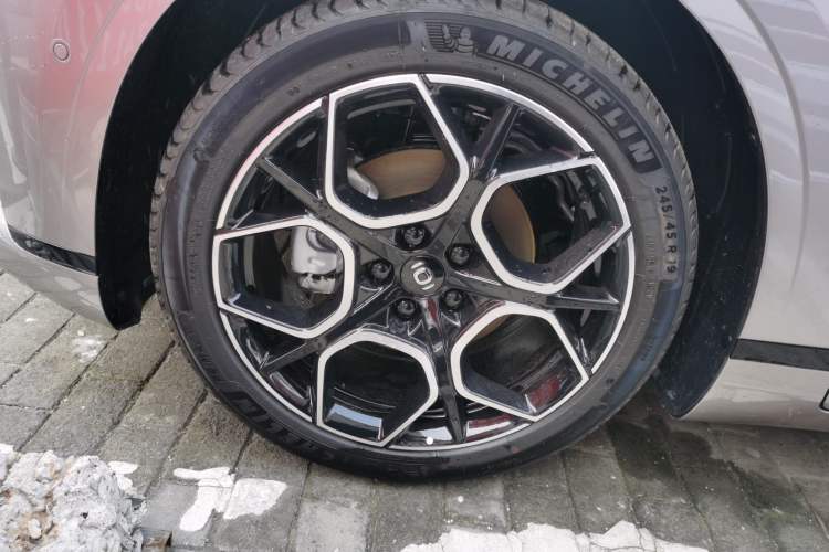 Used Qiyuan A07 2025 Range-Extended "True Fragrant" Edition 230 Flagship Model