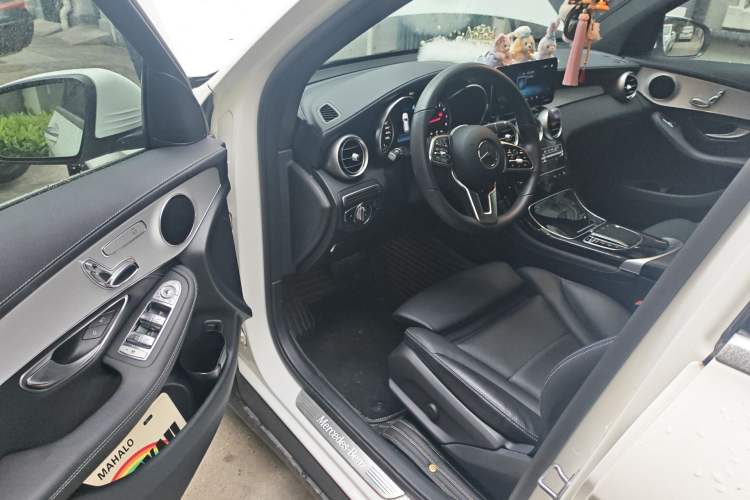 Used Mercedes-Benz GLC 2020 GLC 260 L 4MATIC Dynamic Model Driver Seat