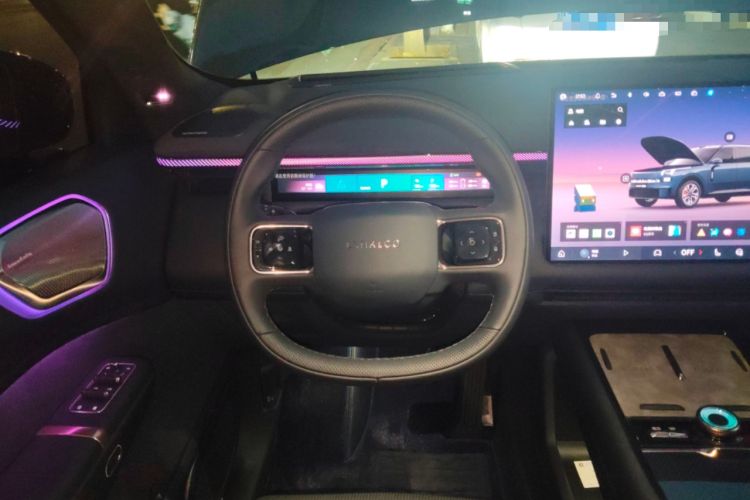 Used Lynk & Co 900 2025 2.0T Ultra