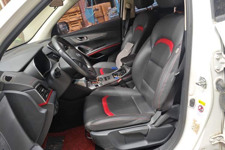 Used CHANGAN CS55 2017 1.5T Automatic Colorful Edition
