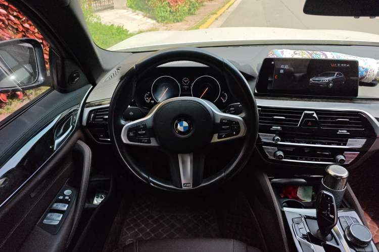 Used BMW 5 Series 2019 Restyled 525Li M Sport Package