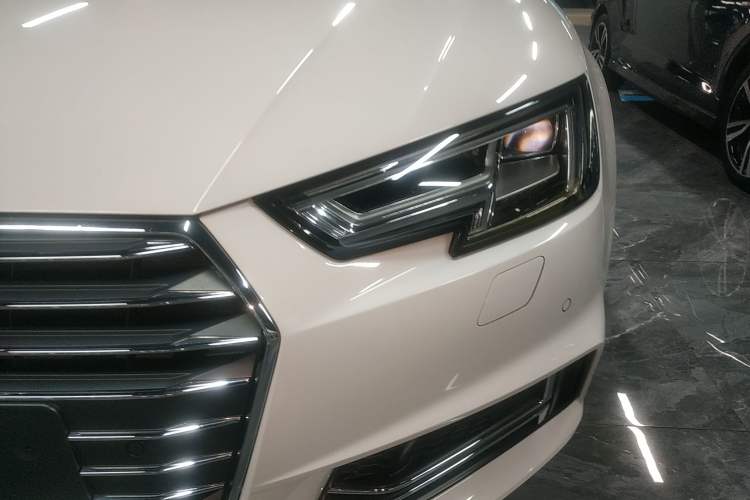 Used Audi A4L 2018 30th Anniversary Edition 40 TFSI Fashion Model