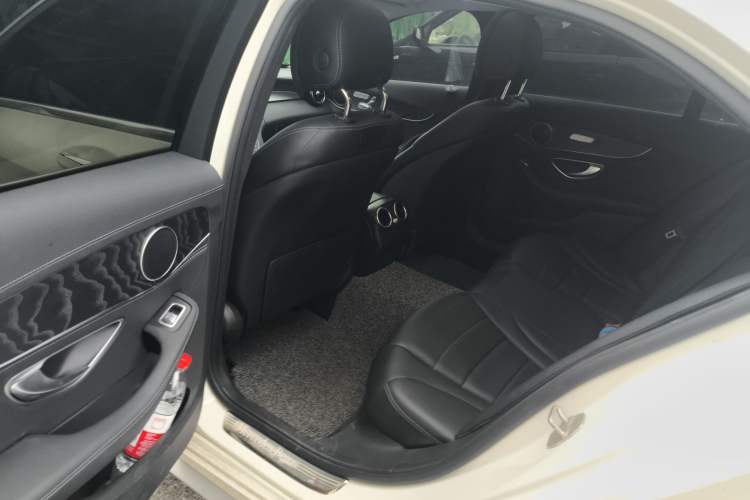 Used Mercedes-Benz C-Class 2016 C 200 L Sport Edition Left Rear Seat