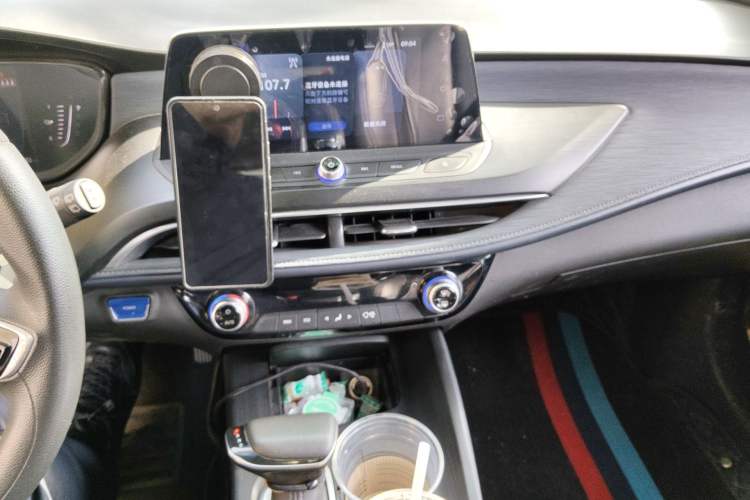 Used Buick Velite 6 2021 Connected & Shared PLUS Audio And AC Panel