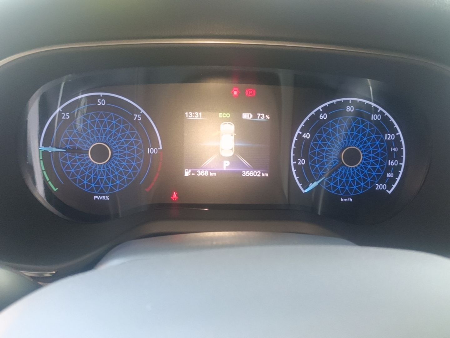 Hongqi E-QM5 2025 500km Range Commuter Version — снимка 14