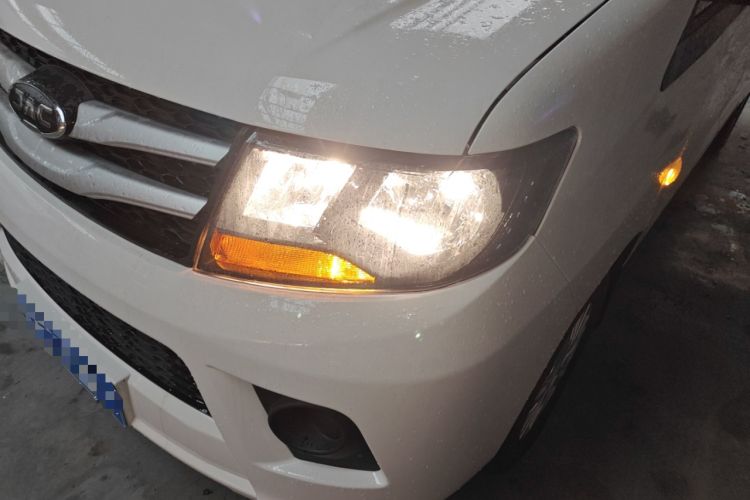 Used JAC Refine M3 2023 PLUS 1.5T 5/7-seat Classic Edition