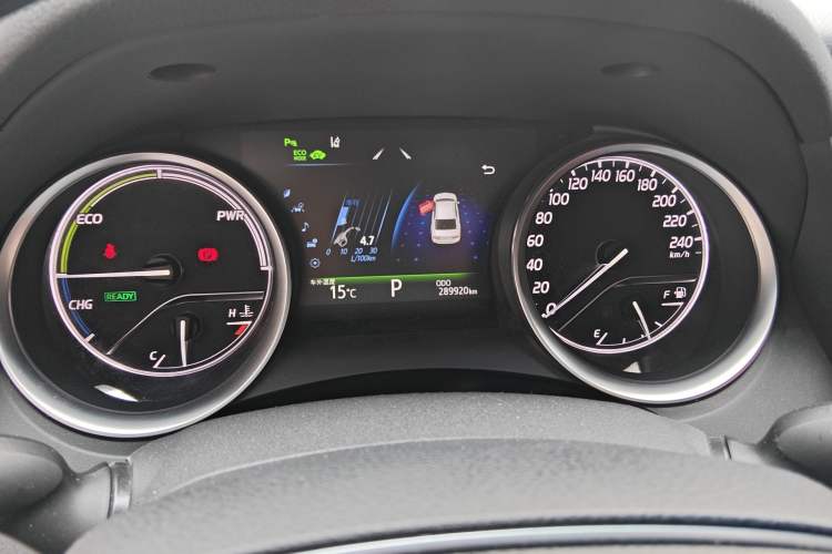 Used Toyota Camry 2018 Dual-Engine 2.5 HG Luxury Edition