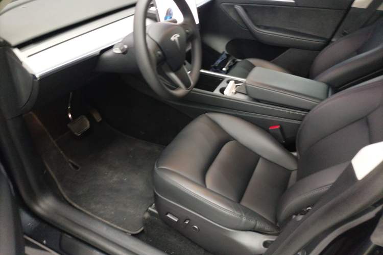 Used Tesla Model Y 2024 Rear-Wheel-Drive Version Driver Seat