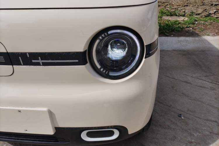 Used Geely Galaxy Panda 2025 210 km – Yuanqi Bear
