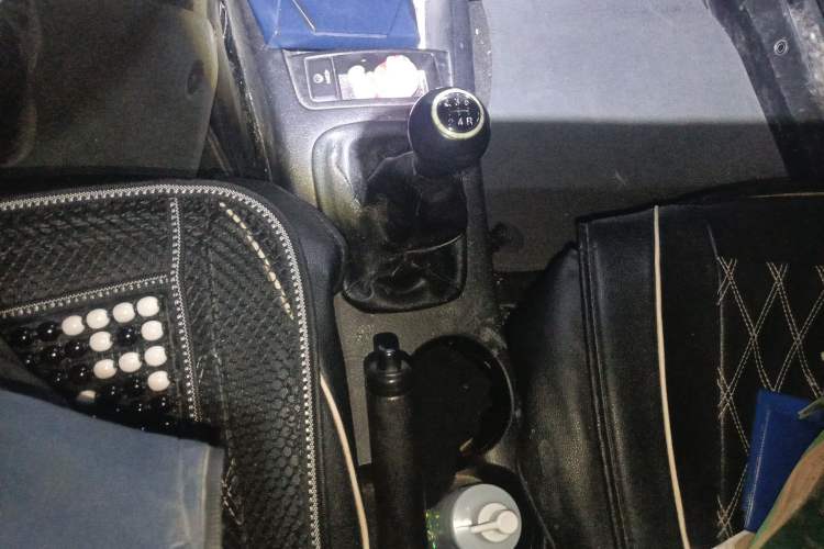 Used Kia Cerato 2012 1.6L MT GL Gear Lever