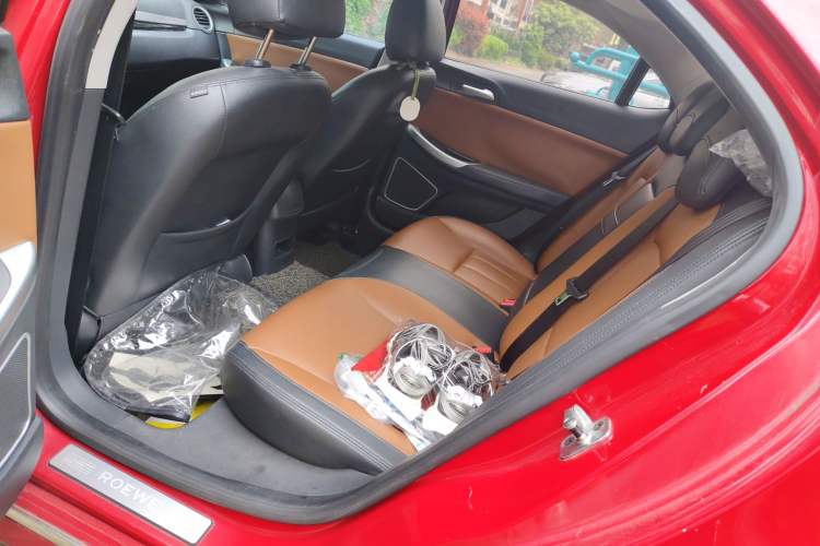 Used Roewe e550 2016 Deluxe Edition
