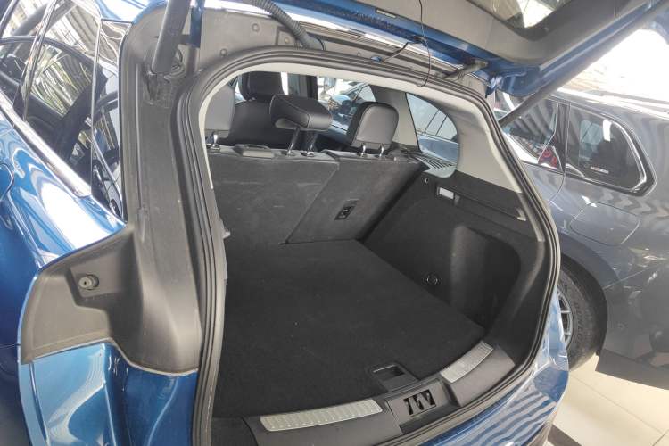 Used Lincoln Corsair 2021 2.0T Two-Wheel Drive Deluxe Edition