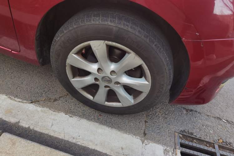 Used Nissan Tiida 2014 1.6L CVT Comfort Model