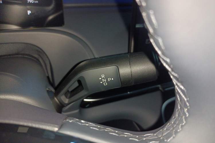 Used Geely Galaxy Galaxy Xingjian 7 EM-i 2026 Model 135km Starship Version
